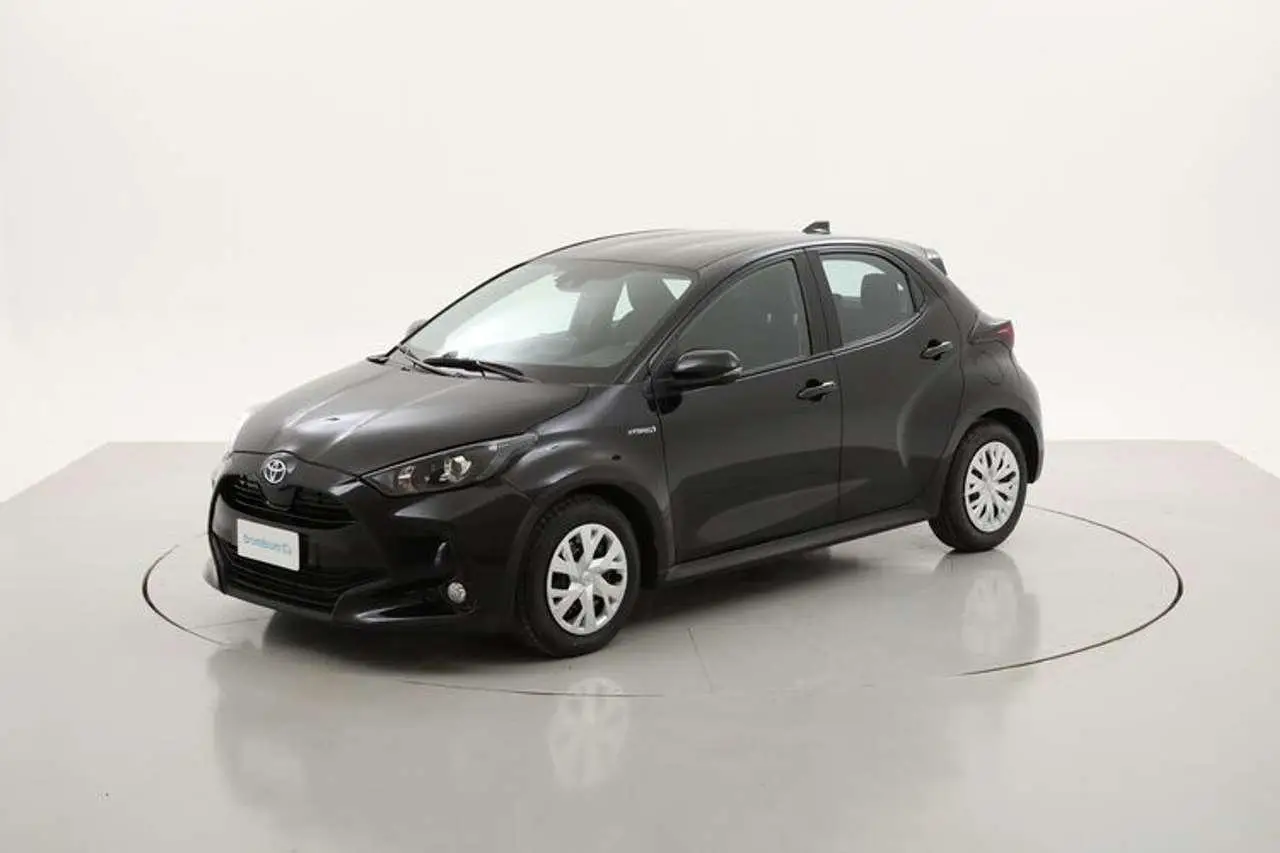 Photo 1 : Toyota Yaris 2021 Hybrid