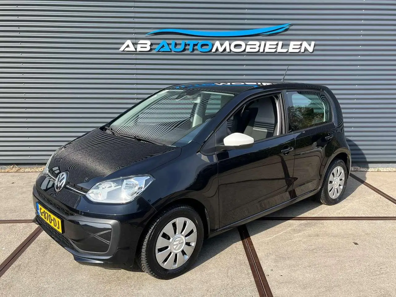 Photo 1 : Volkswagen Up! 2019 Essence