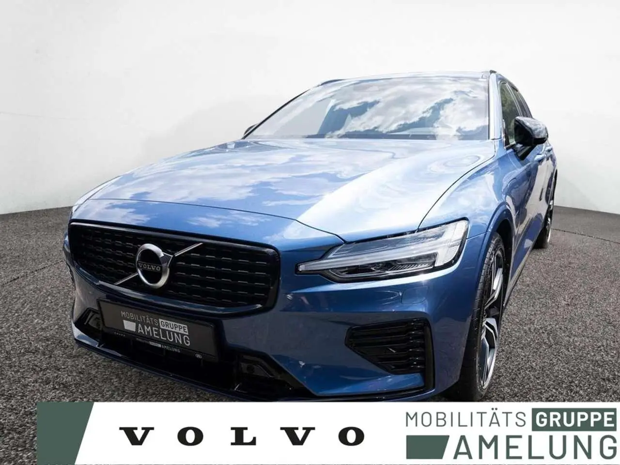 Photo 1 : Volvo V60 2020 Hybride