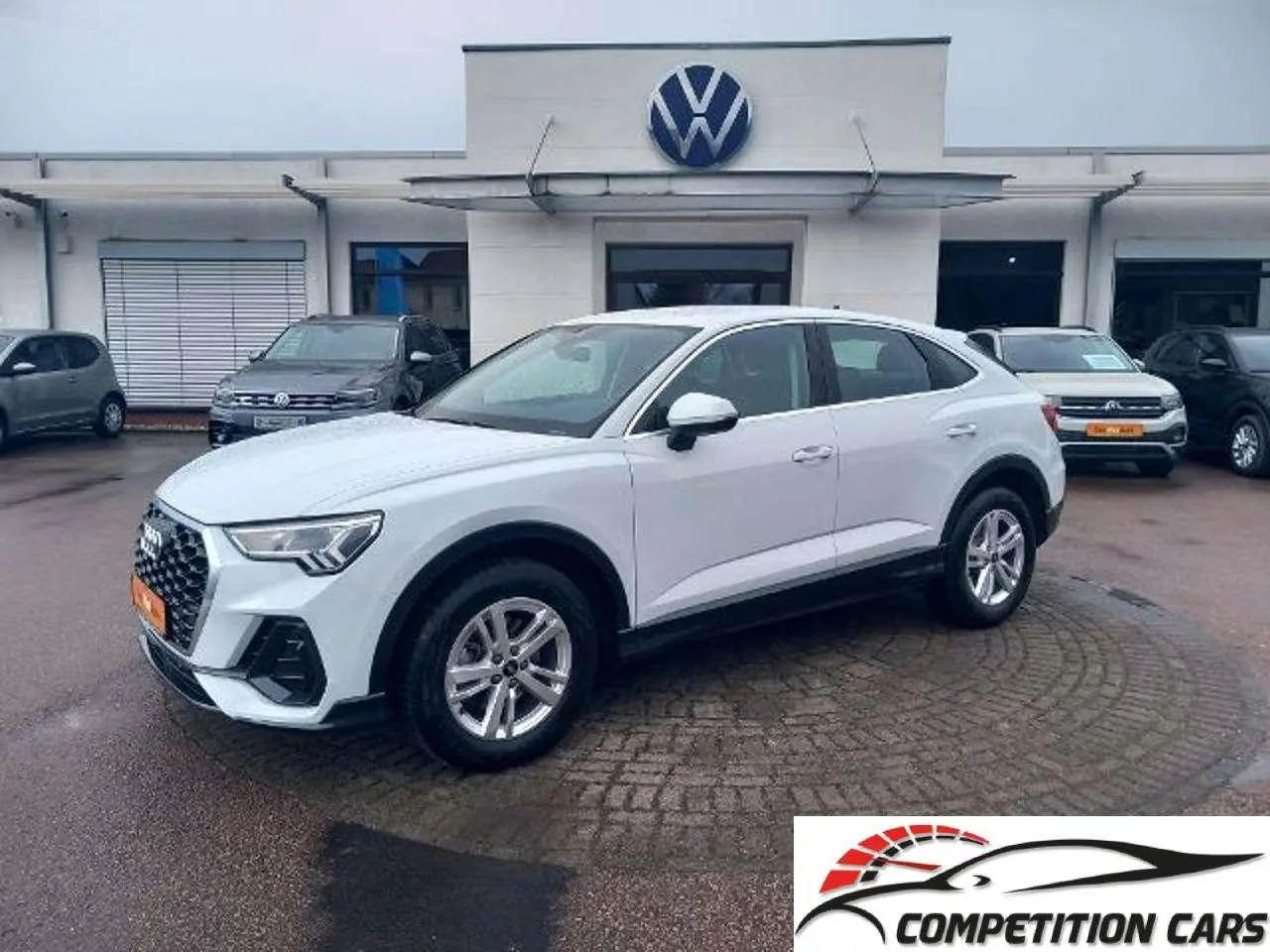 Photo 1 : Audi Q3 2022 Petrol