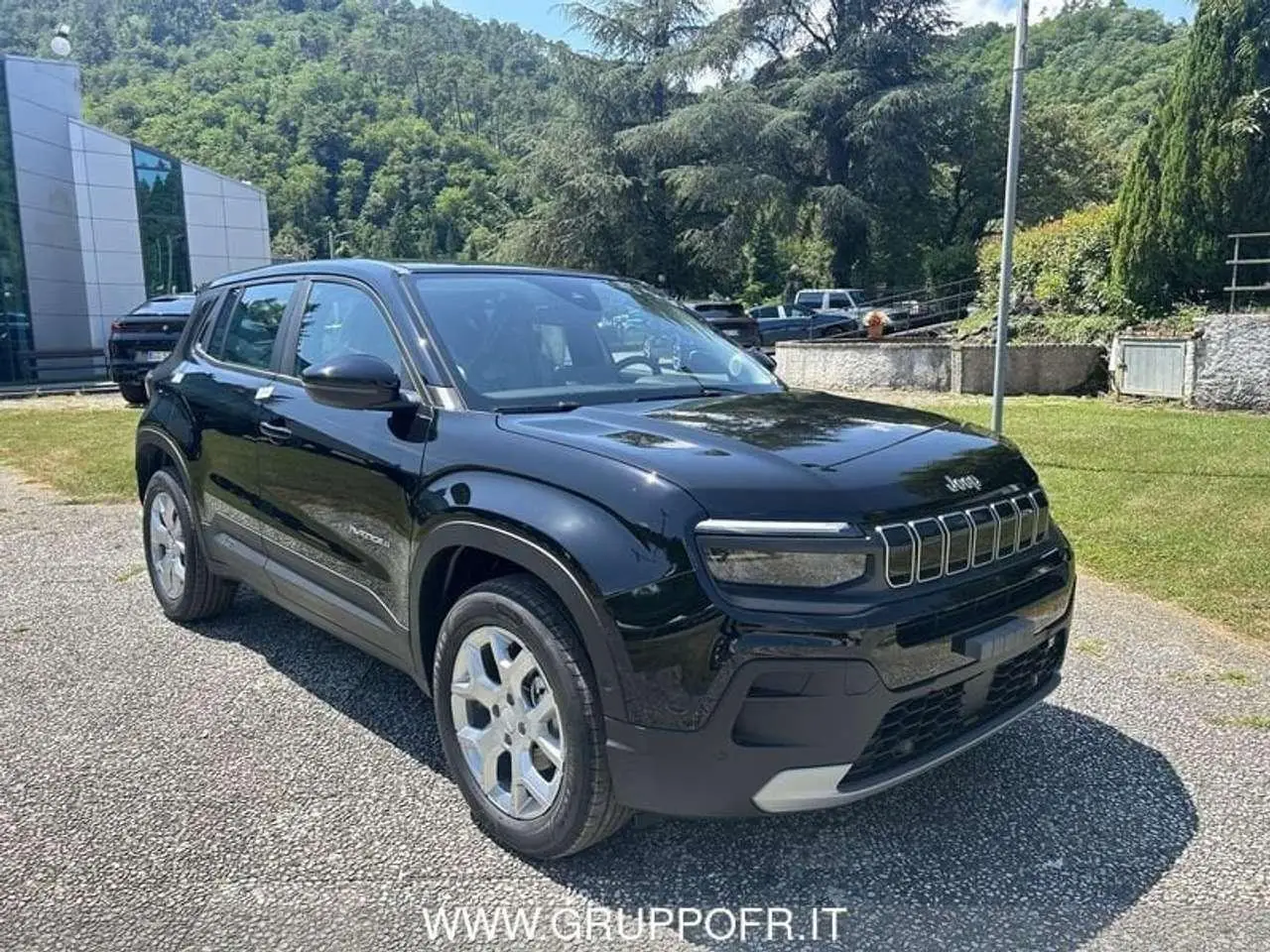 Photo 1 : Jeep Avenger 2024 Petrol