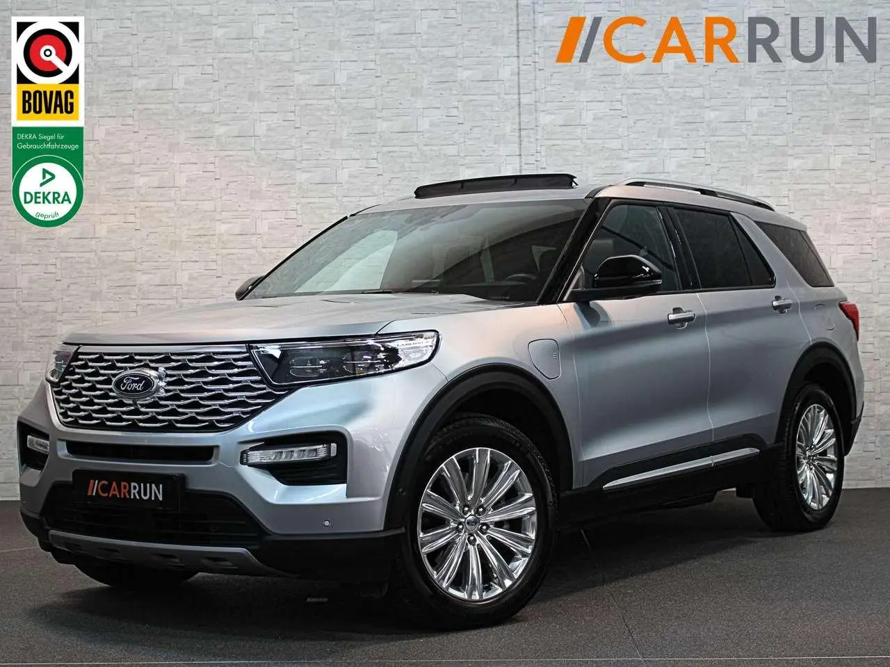 Photo 1 : Ford Explorer 2022 Hybride