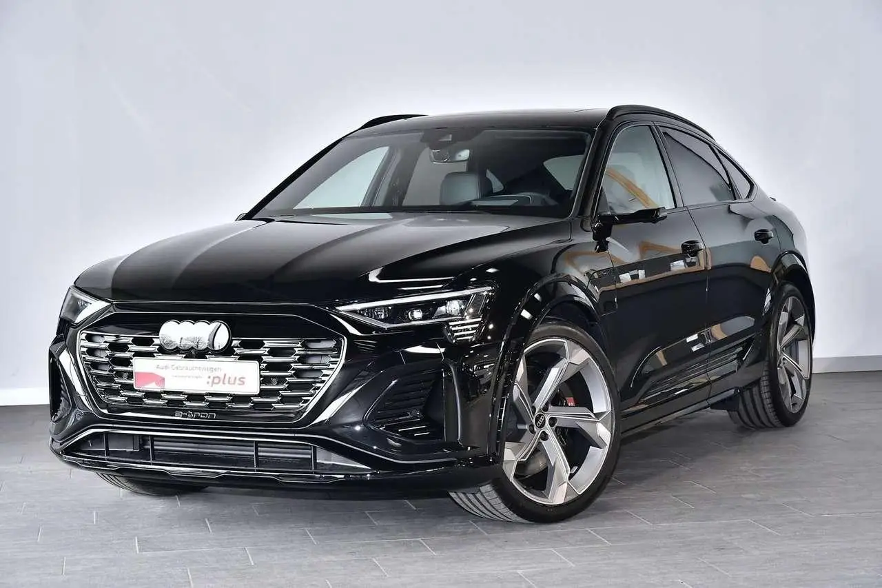 Photo 1 : Audi Q8 2024 Electric