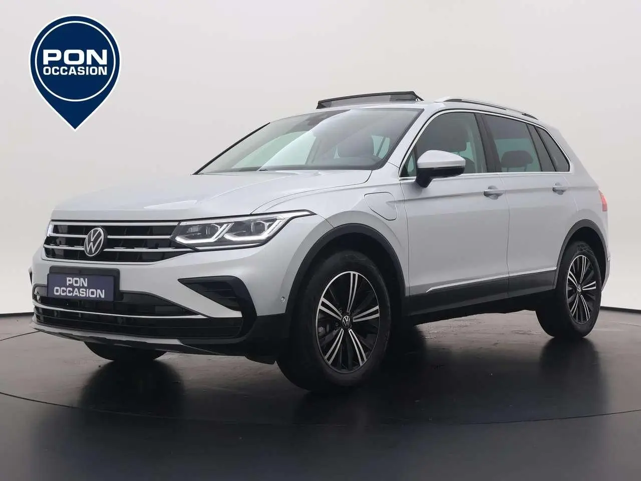 Photo 1 : Volkswagen Tiguan 2023 Hybrid