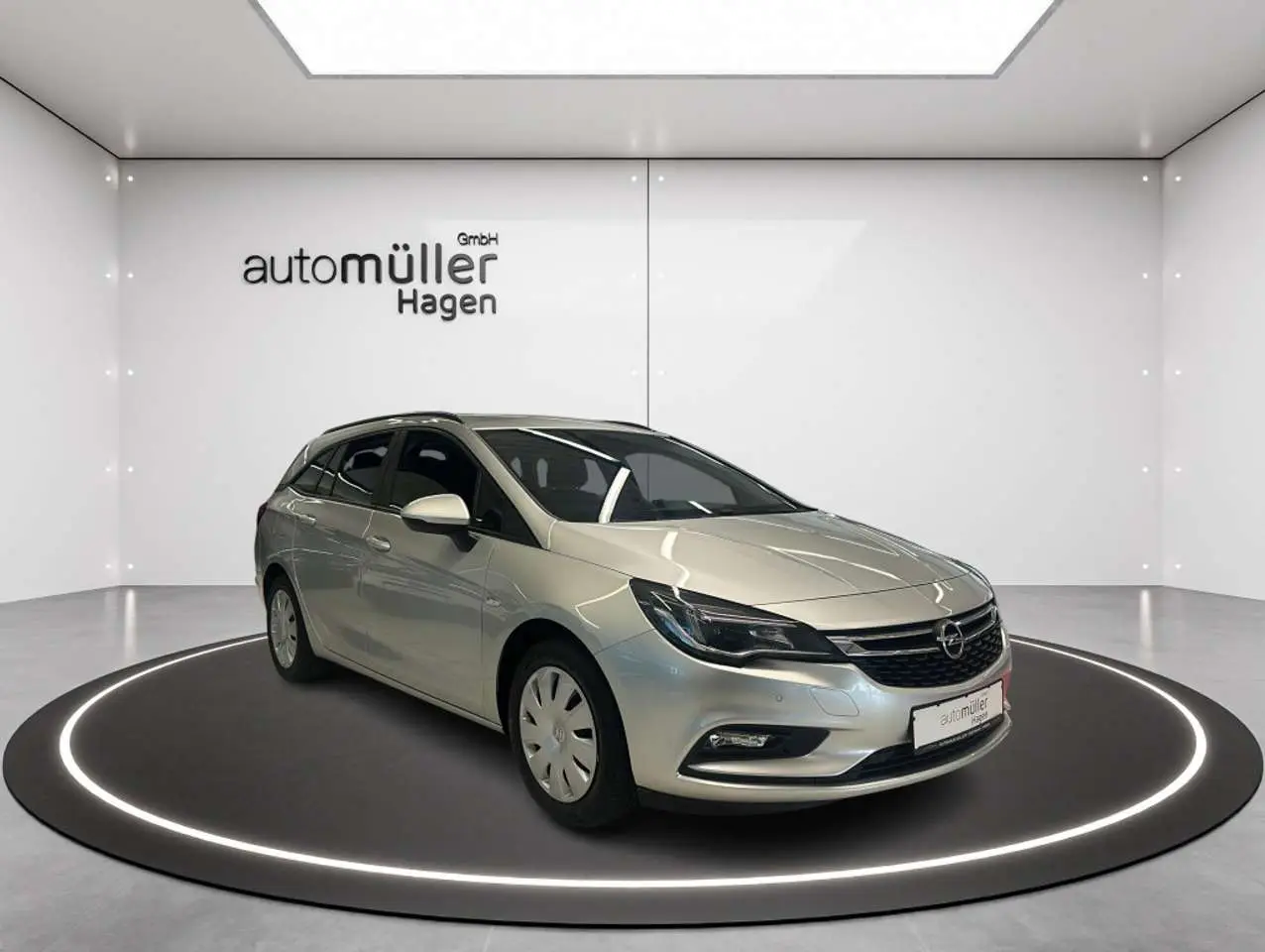 Photo 1 : Opel Astra 2018 Diesel