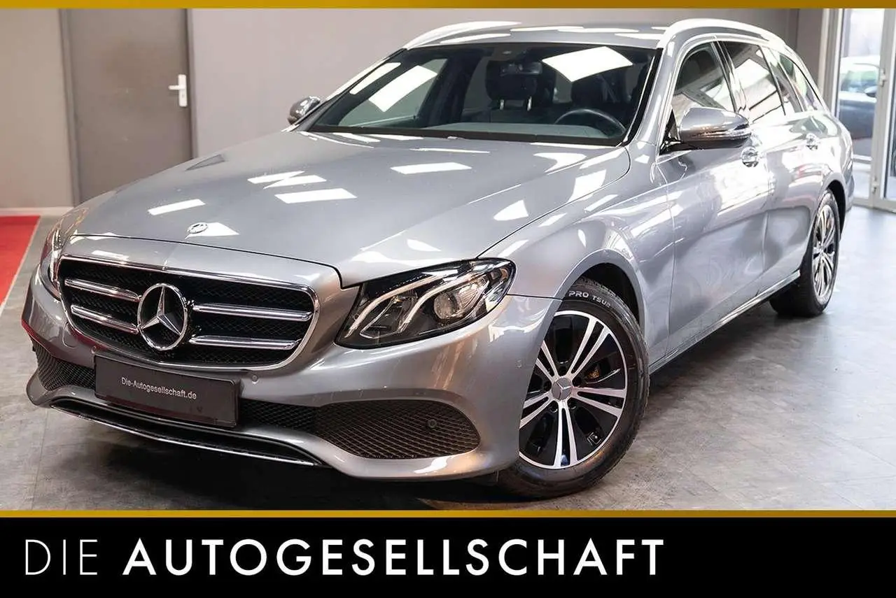 Photo 1 : Mercedes-benz Classe E 2020 Essence