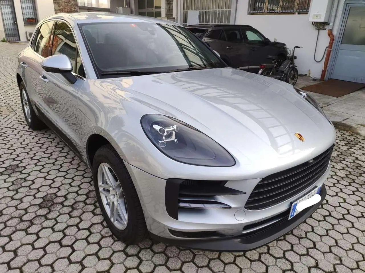 Photo 1 : Porsche Macan 2019 Essence