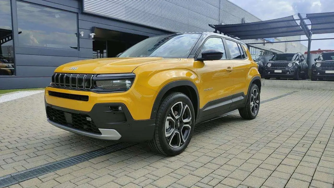 Photo 1 : Jeep Avenger 2023 Essence