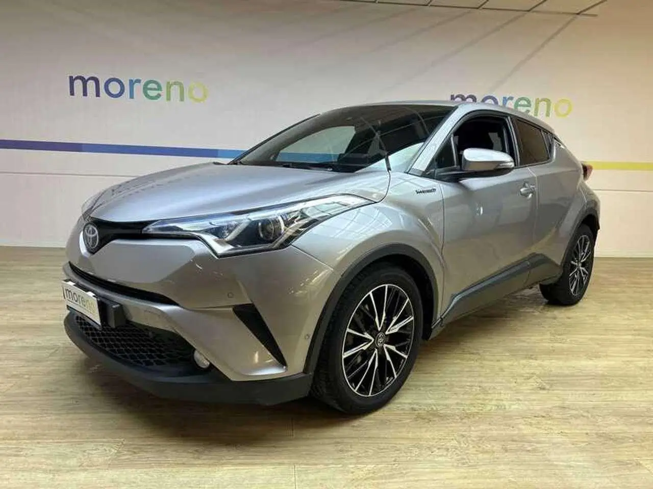 Photo 1 : Toyota C-hr 2017 Hybrid