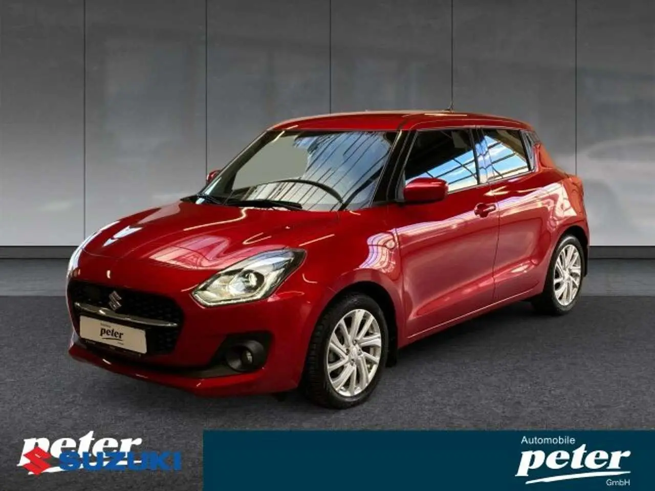 Photo 1 : Suzuki Swift 2021 Petrol