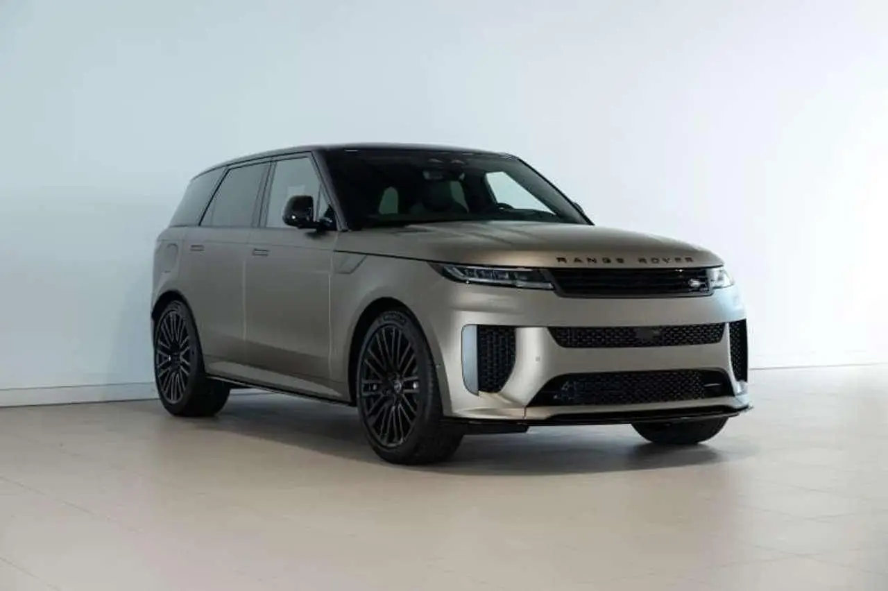 Photo 1 : Land Rover Range Rover Sport 2024 Hybride