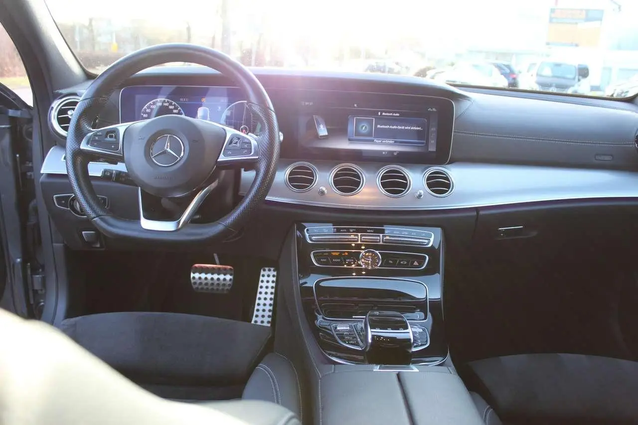 Photo 1 : Mercedes-benz Classe E 2017 Diesel