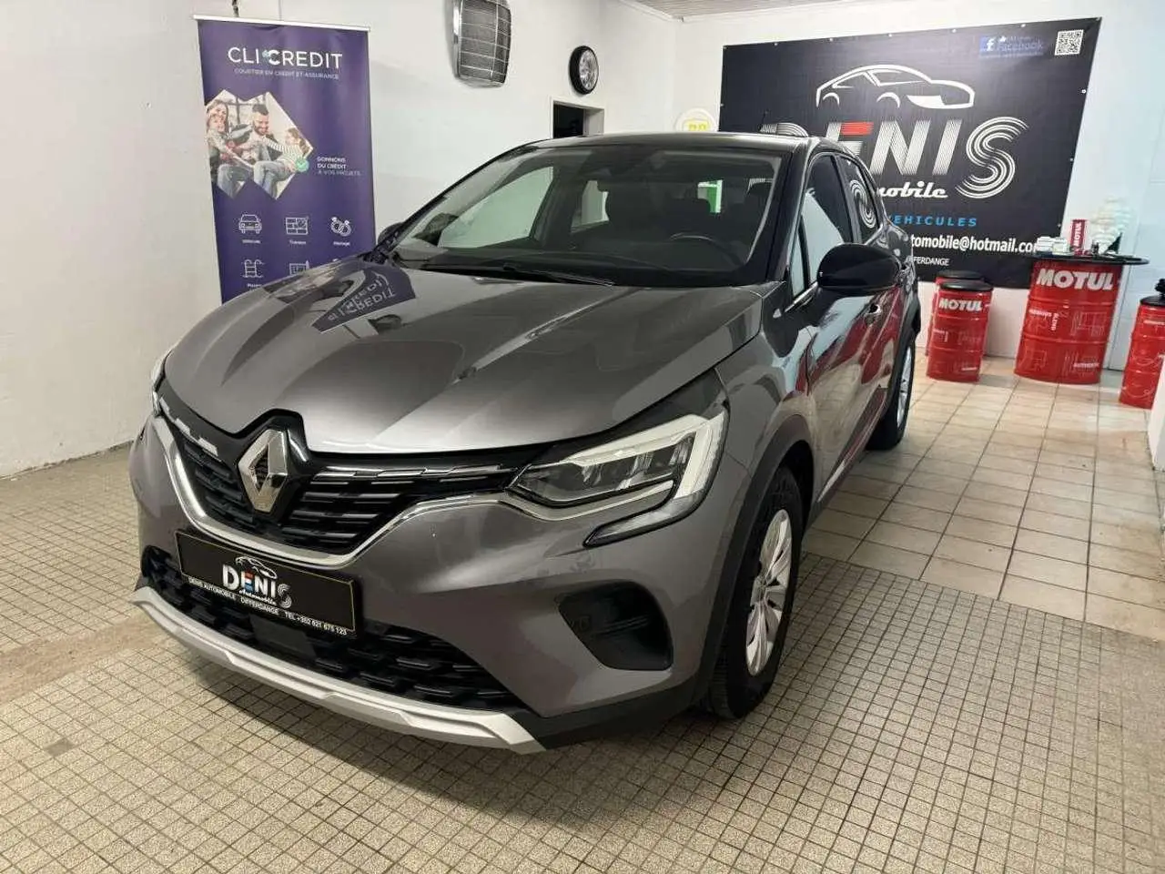 Photo 1 : Renault Captur 2020 Petrol