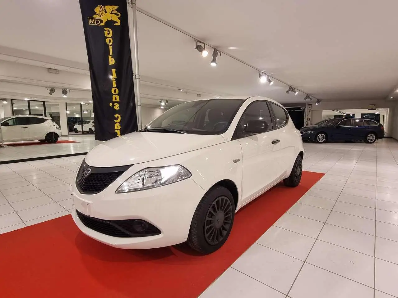 Photo 1 : Lancia Ypsilon 2018 Essence