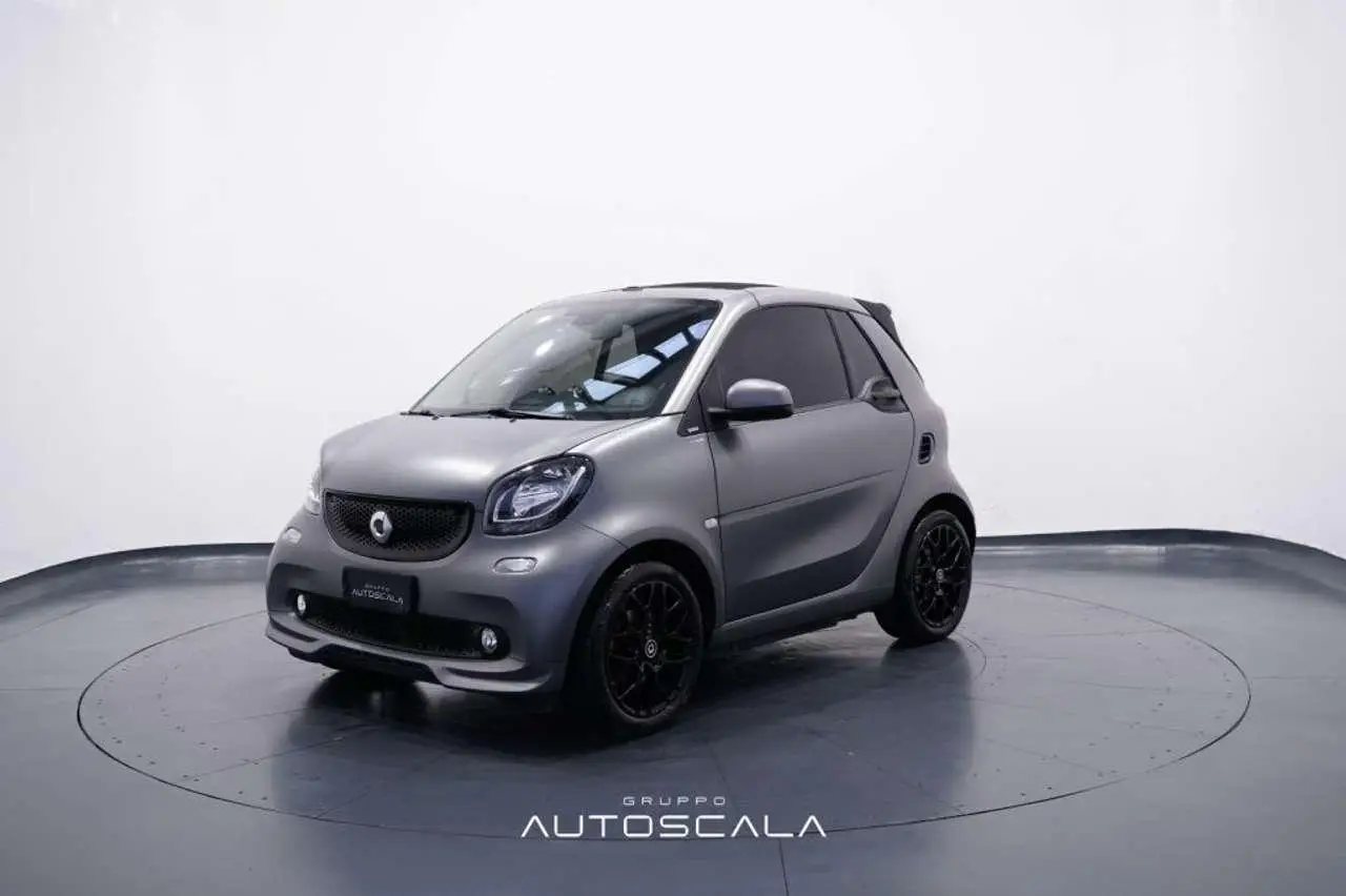 Photo 1 : Smart Fortwo 2019 Petrol