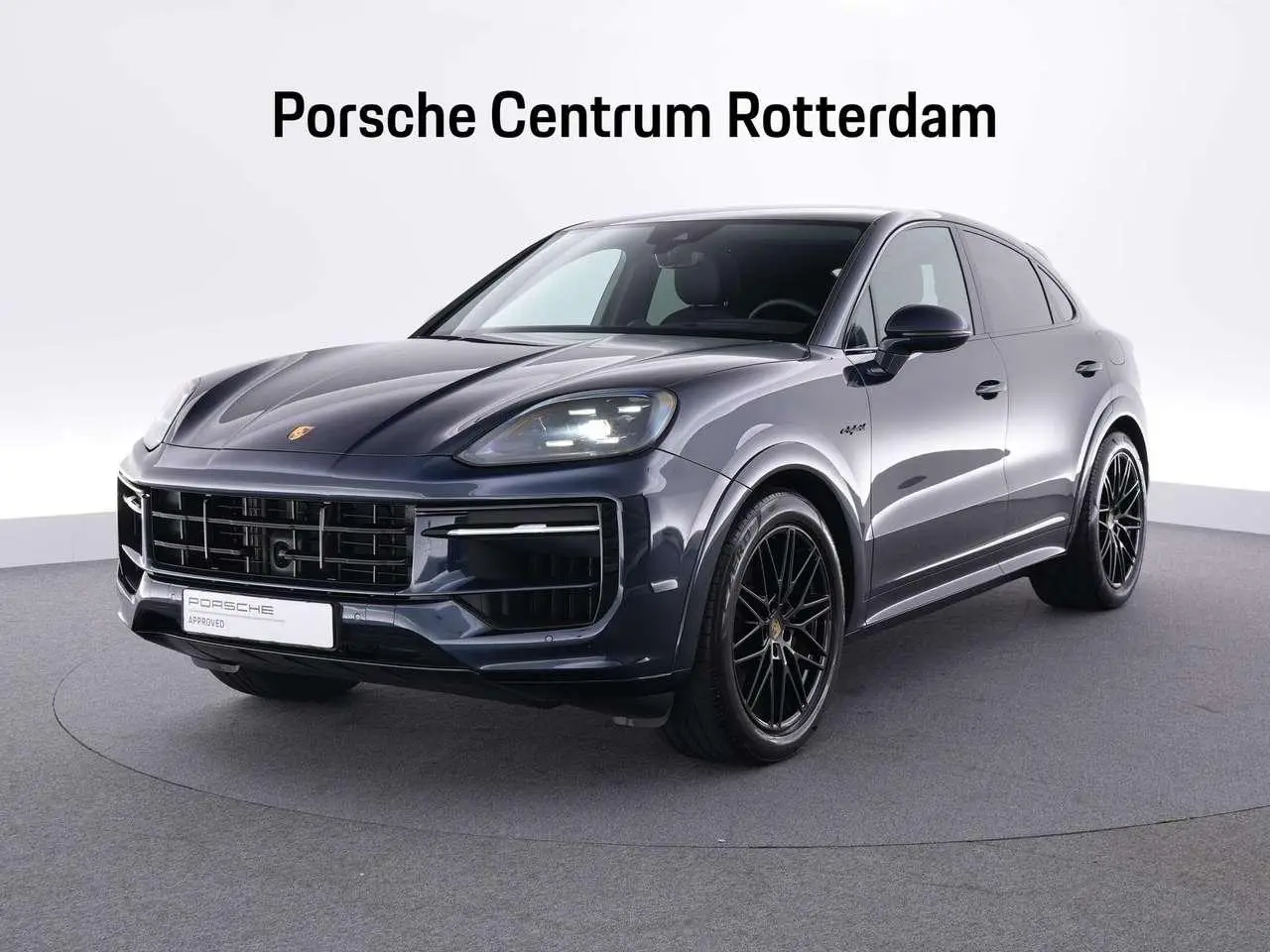 Photo 1 : Porsche Cayenne 2023 Hybrid