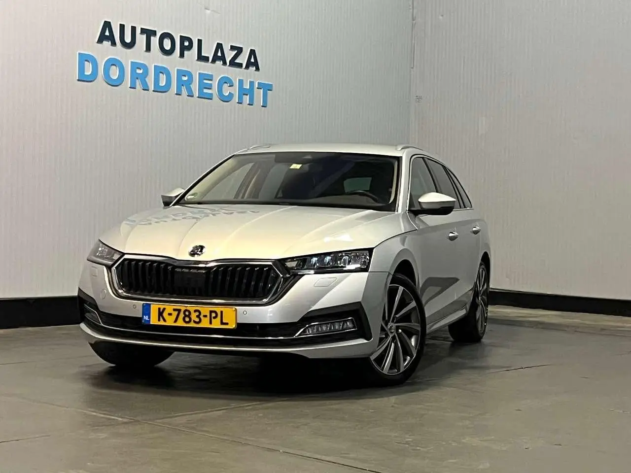 Photo 1 : Skoda Octavia 2021 Hybrid