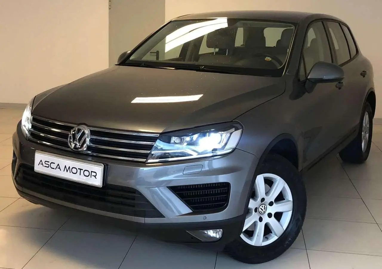 Photo 1 : Volkswagen Touareg 2016 Diesel