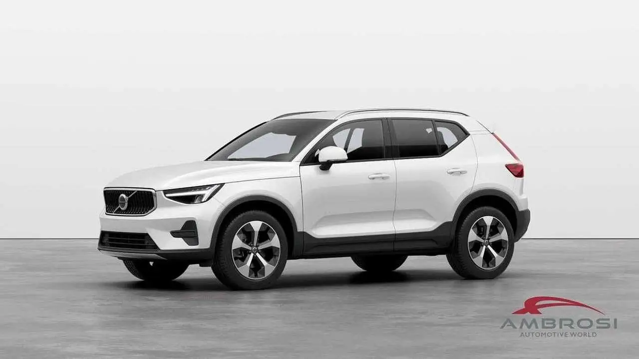 Photo 1 : Volvo Xc40 2024 Hybride