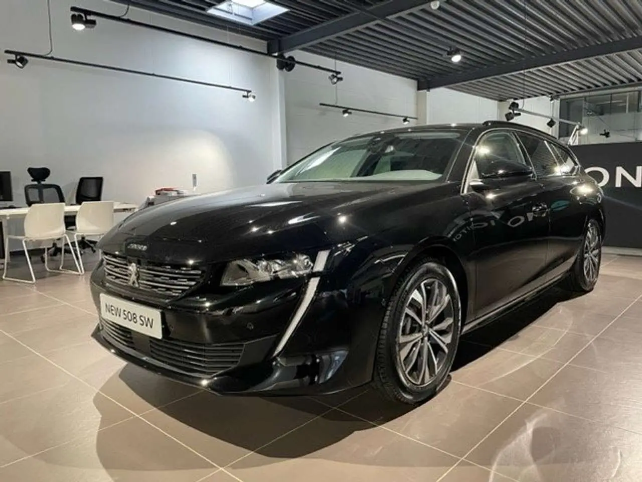 Photo 1 : Peugeot 508 2023 Petrol