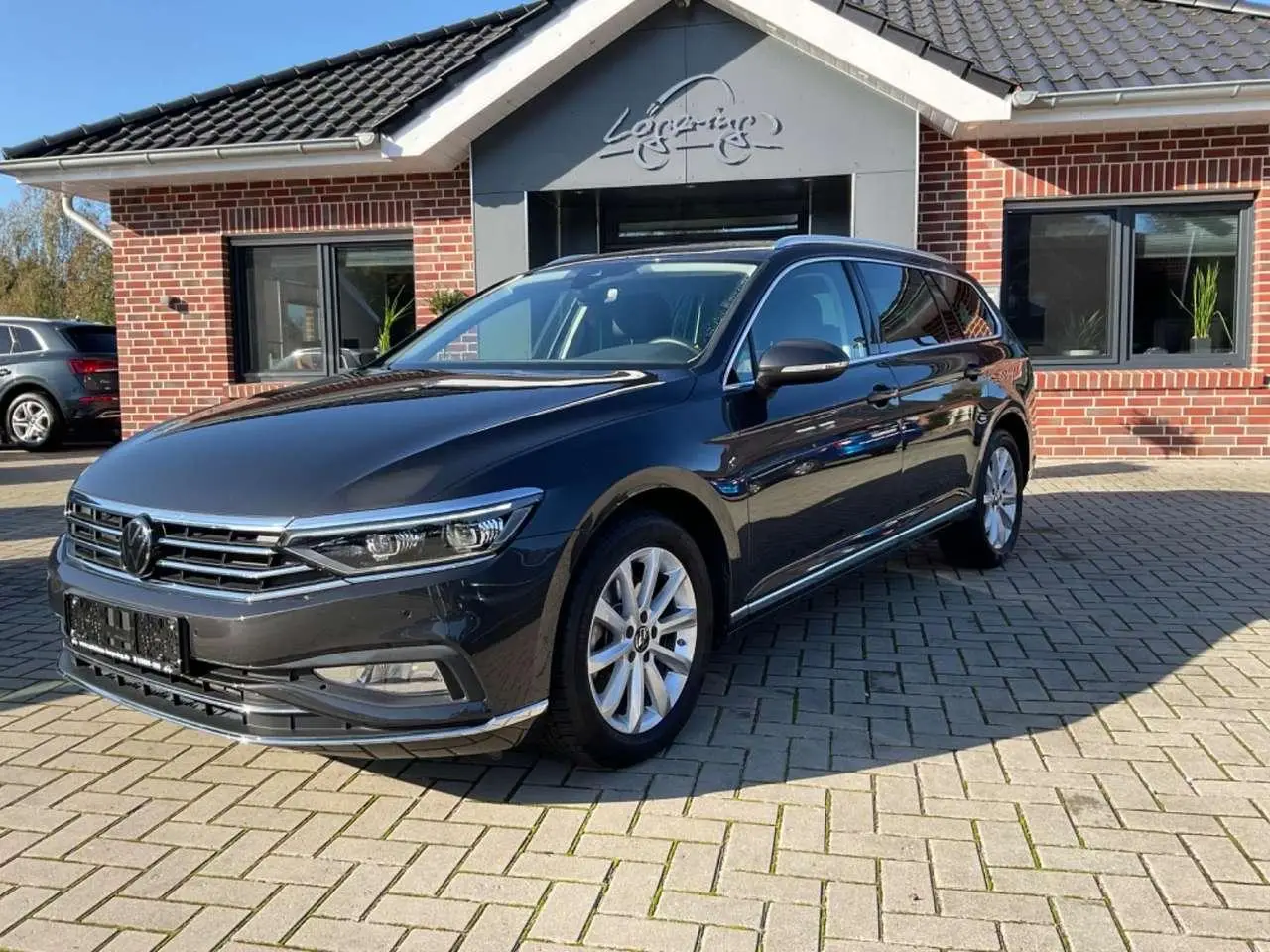 Photo 1 : Volkswagen Passat 2024 Diesel