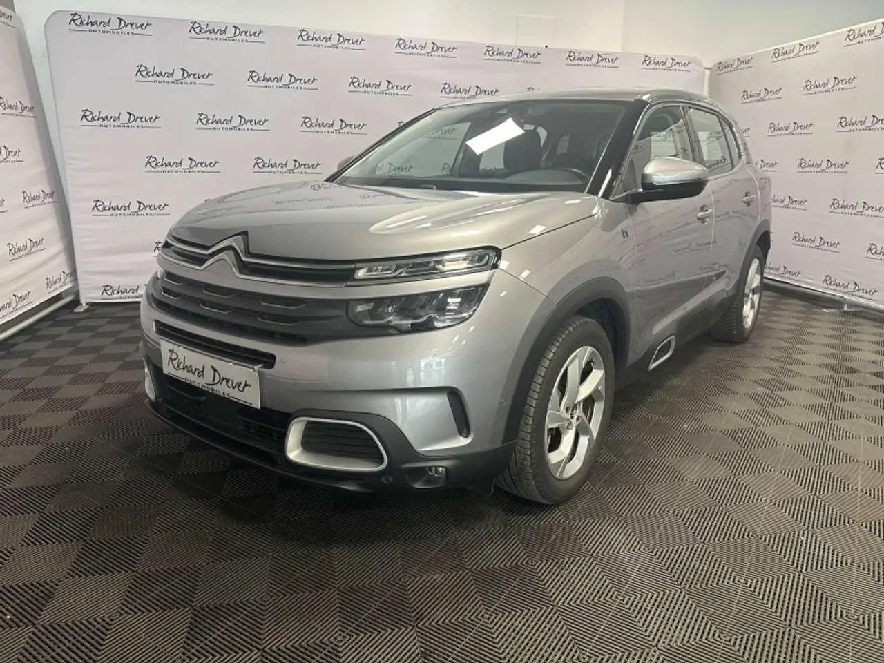 Photo 1 : Citroen C5 Aircross 2021 Essence