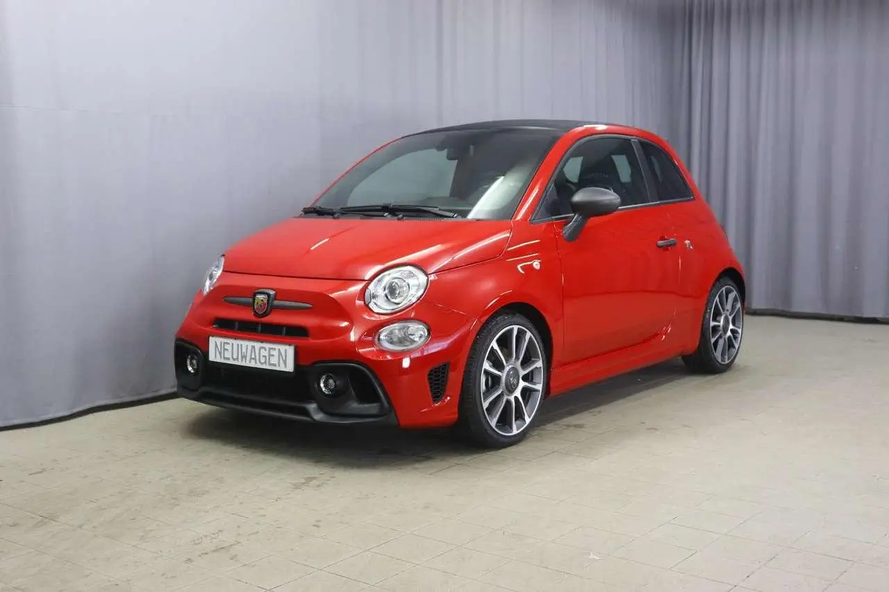 Photo 1 : Abarth 595 2024 Petrol