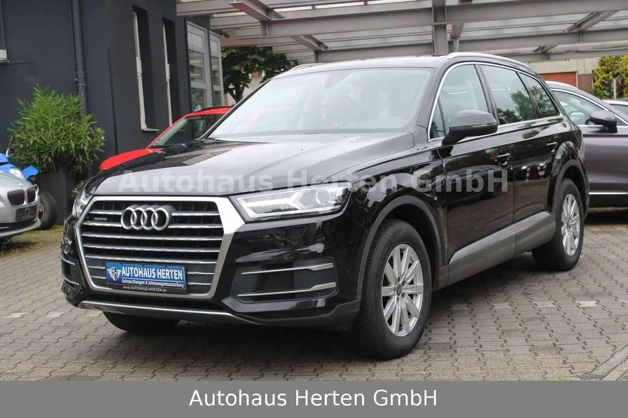 Photo 1 : Audi Q7 2018 Diesel