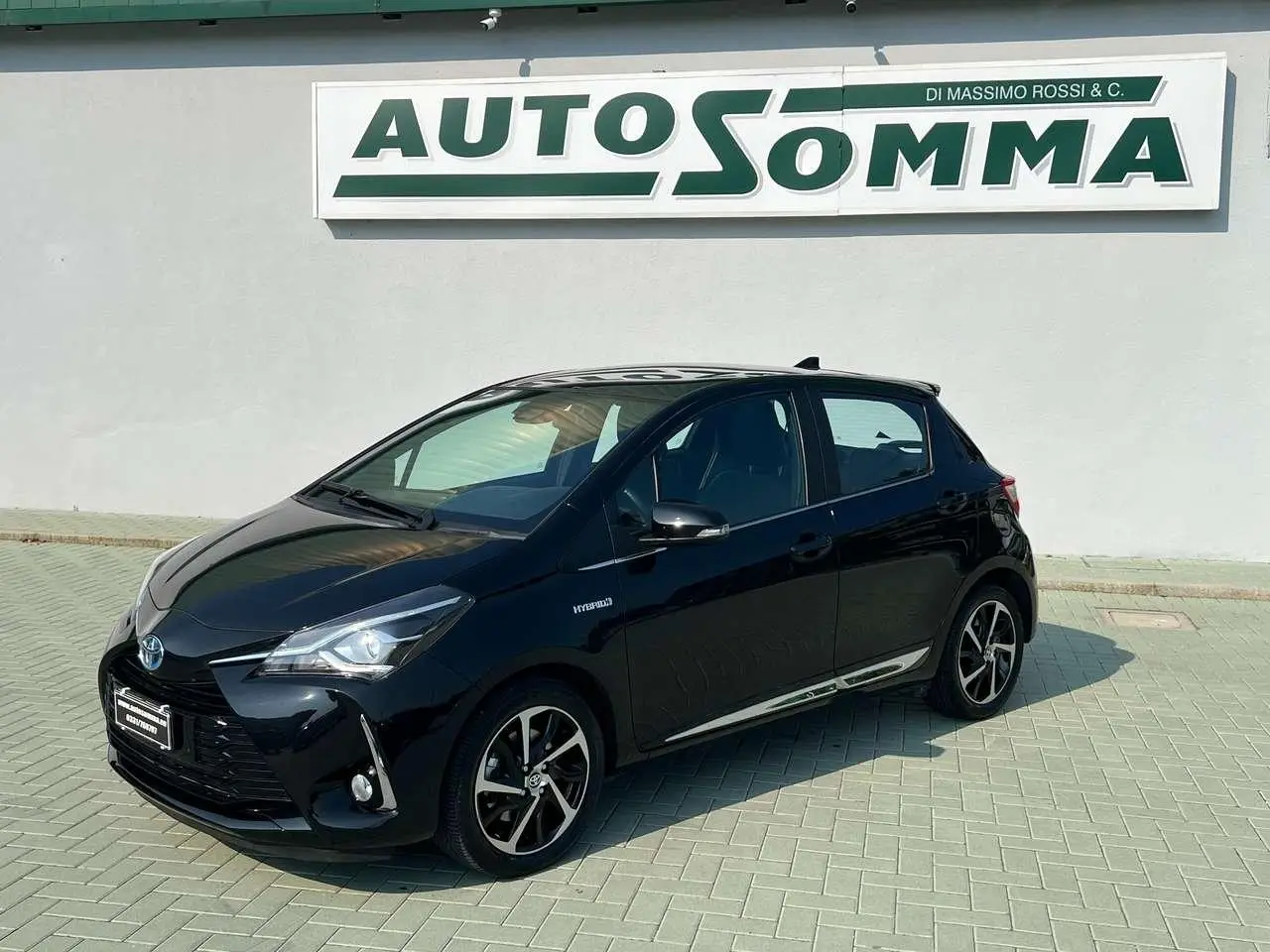 Photo 1 : Toyota Yaris 2019 Hybride