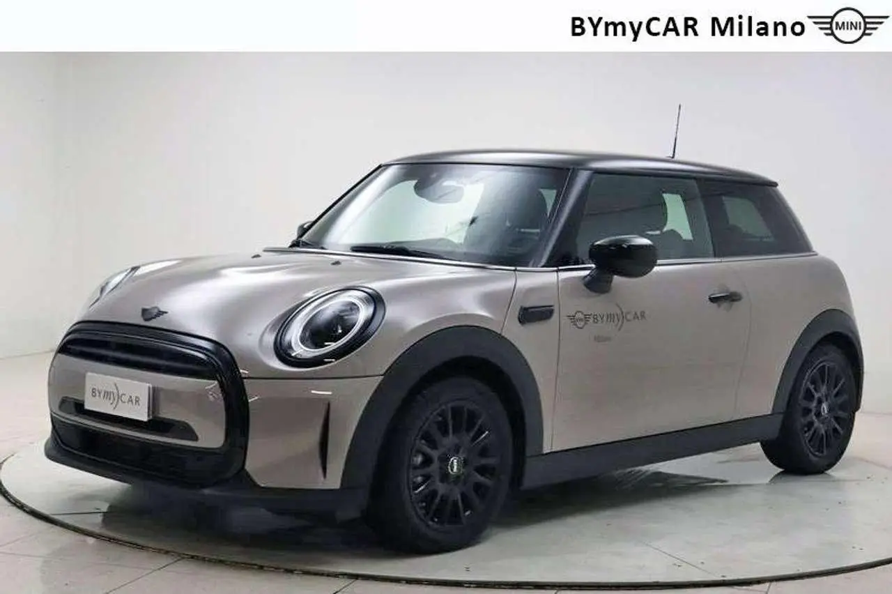 Photo 1 : Mini Cooper 2024 Essence