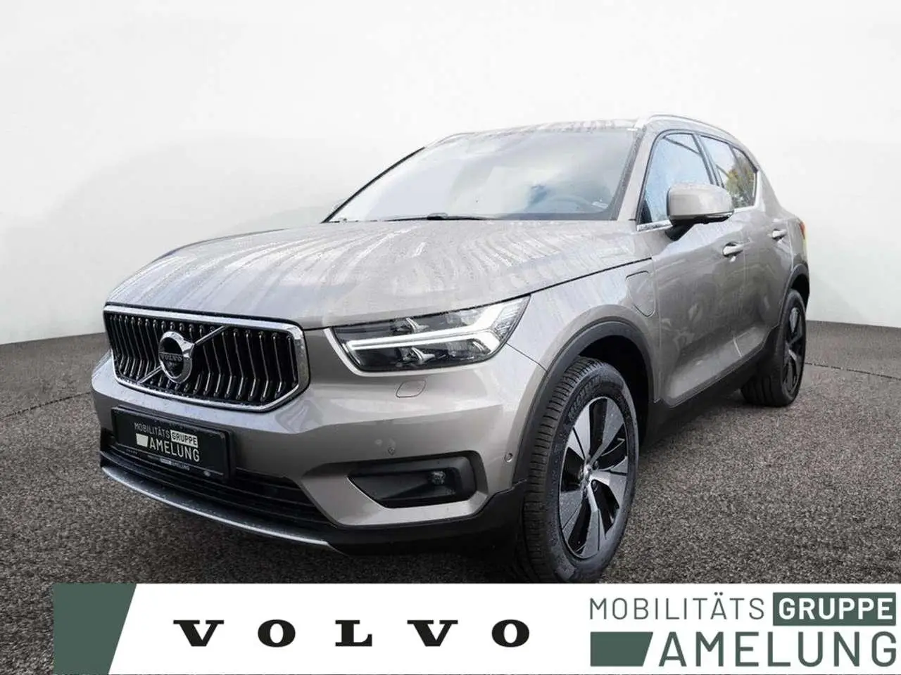 Photo 1 : Volvo Xc40 2022 Hybrid