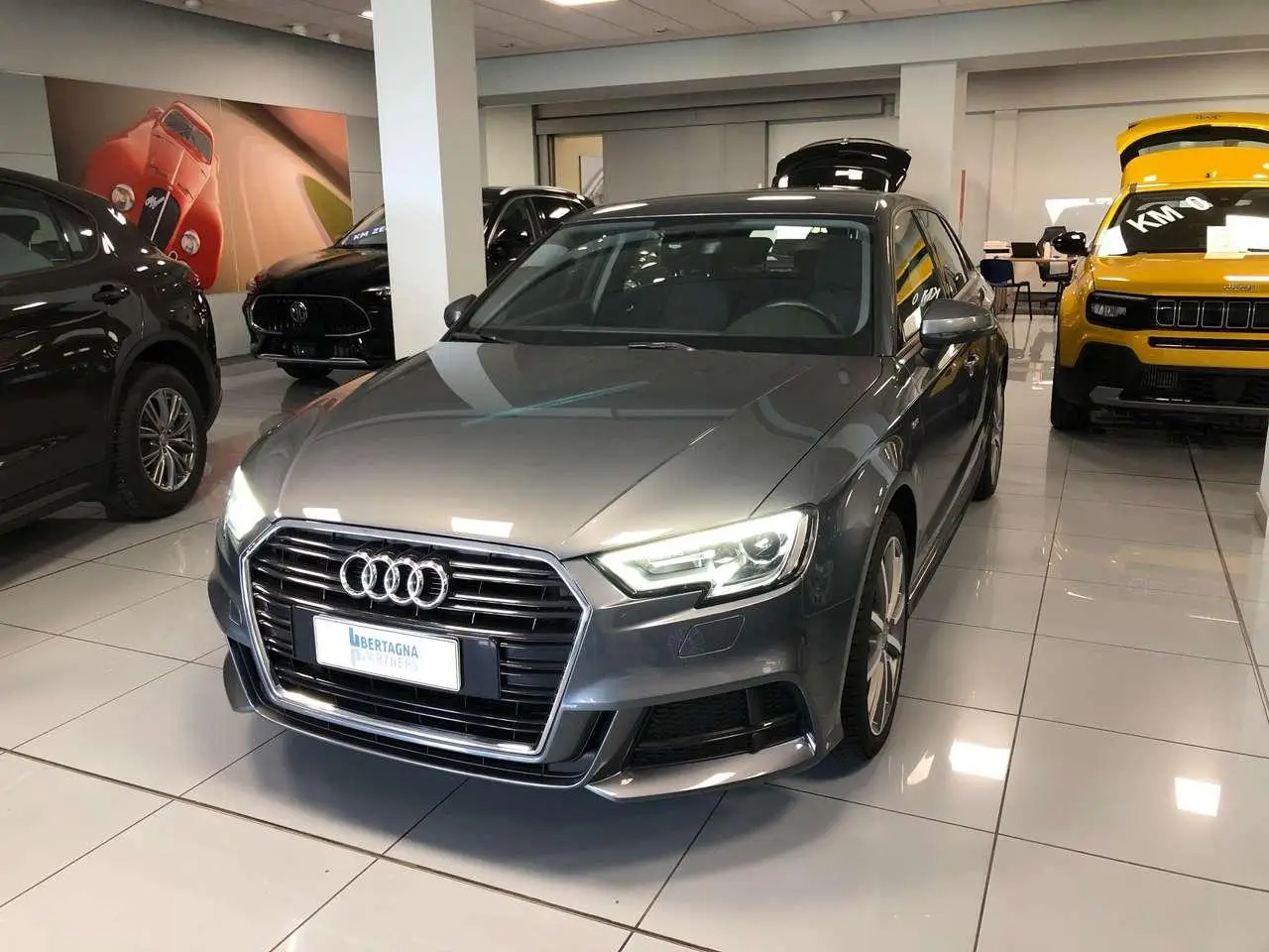 Photo 1 : Audi A3 2019 Diesel