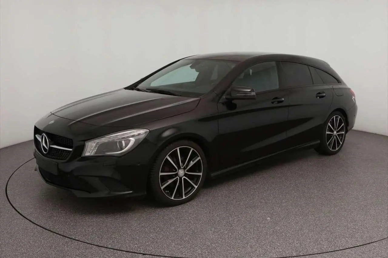 Photo 1 : Mercedes-benz Classe Cla 2015 Essence