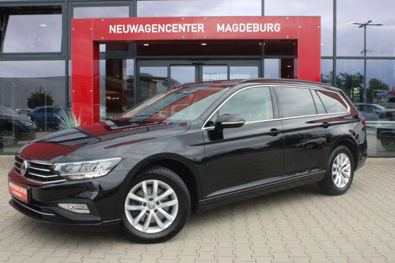 Photo 1 : Volkswagen Passat 2020 Diesel