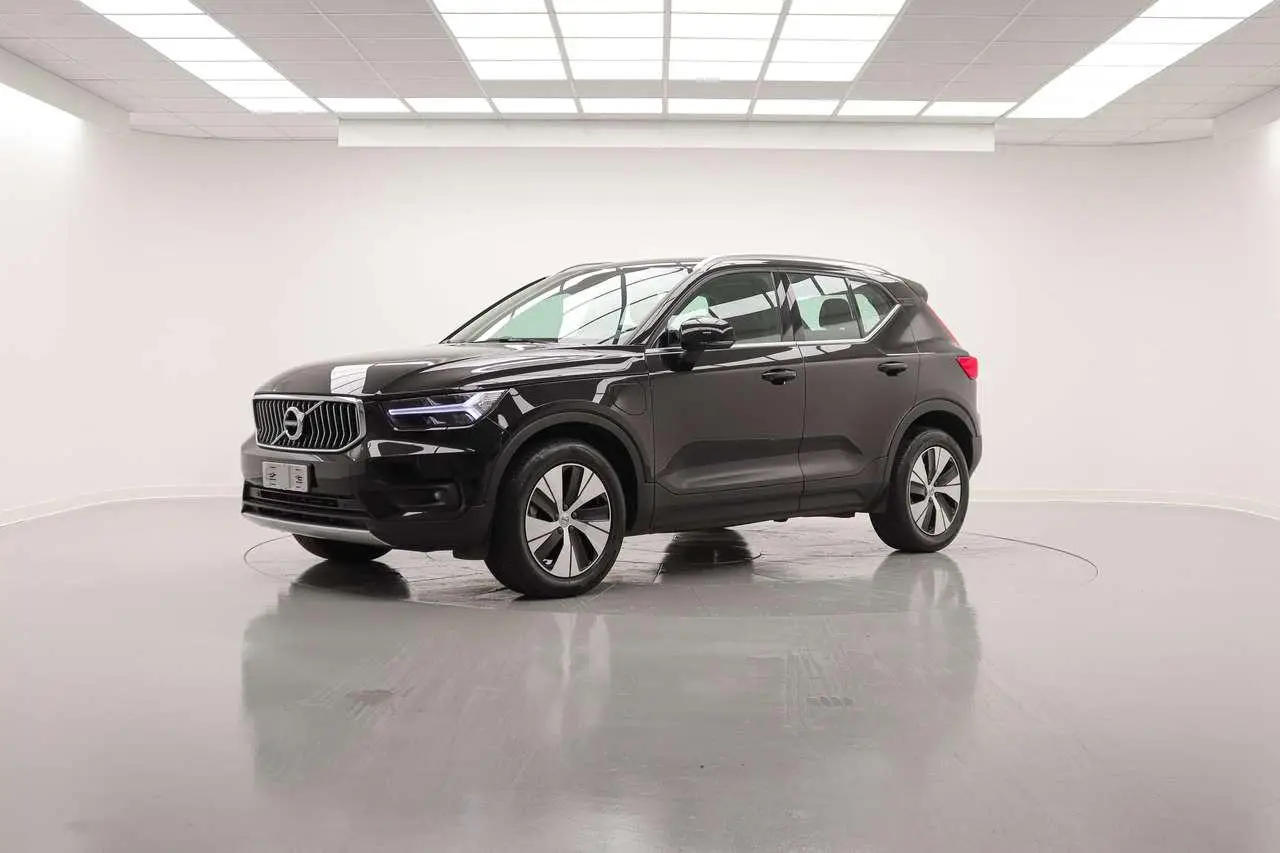 Photo 1 : Volvo Xc40 2021 Hybride