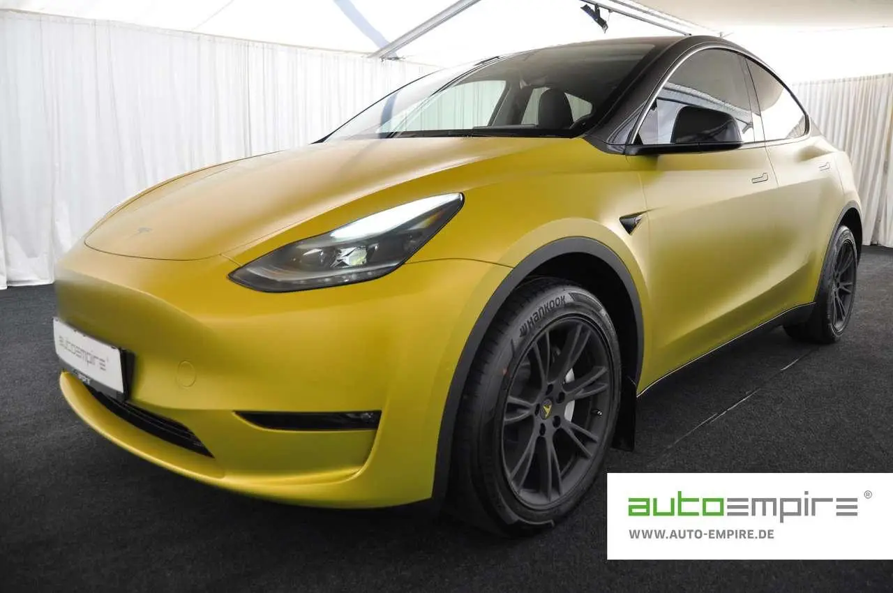 Photo 1 : Tesla Model Y 2022 Electric