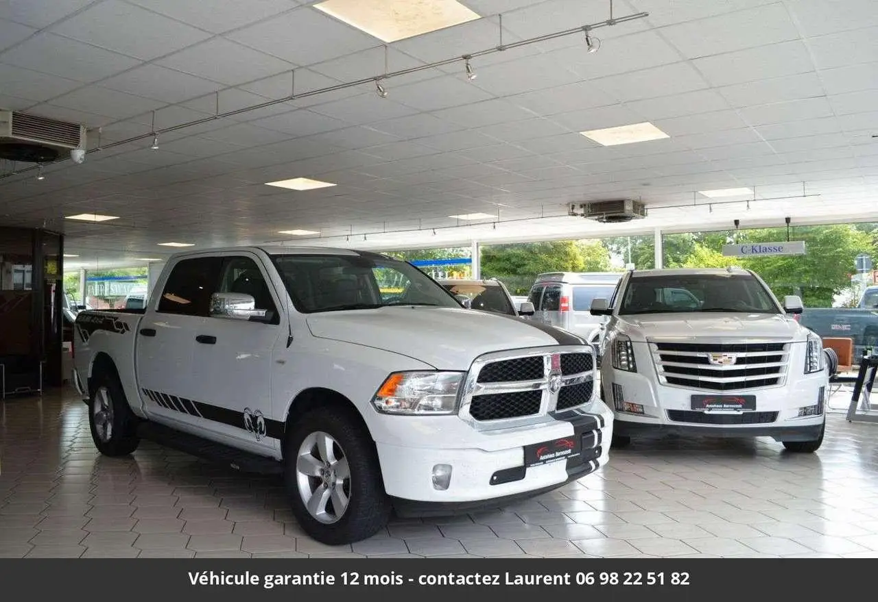 Photo 1 : Dodge Ram 2020 Petrol