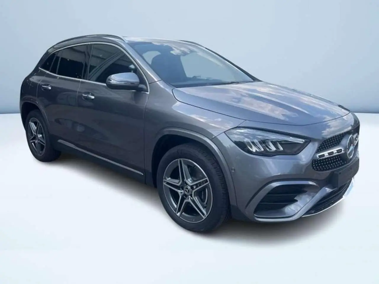 Photo 1 : Mercedes-benz Classe Gla 2024 Hybride