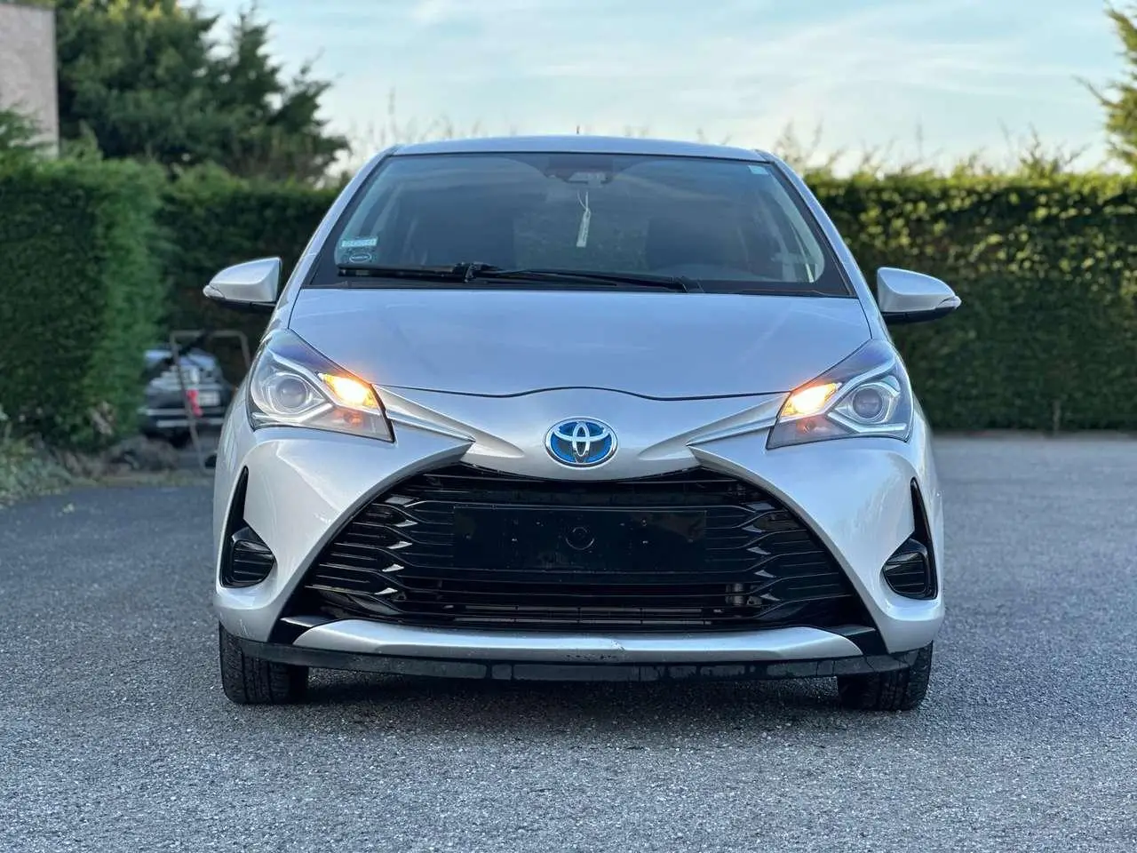 Photo 1 : Toyota Yaris 2019 Hybrid