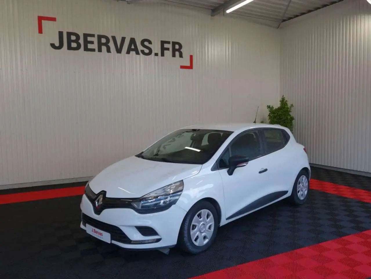 Photo 1 : Renault Clio 2019 Essence