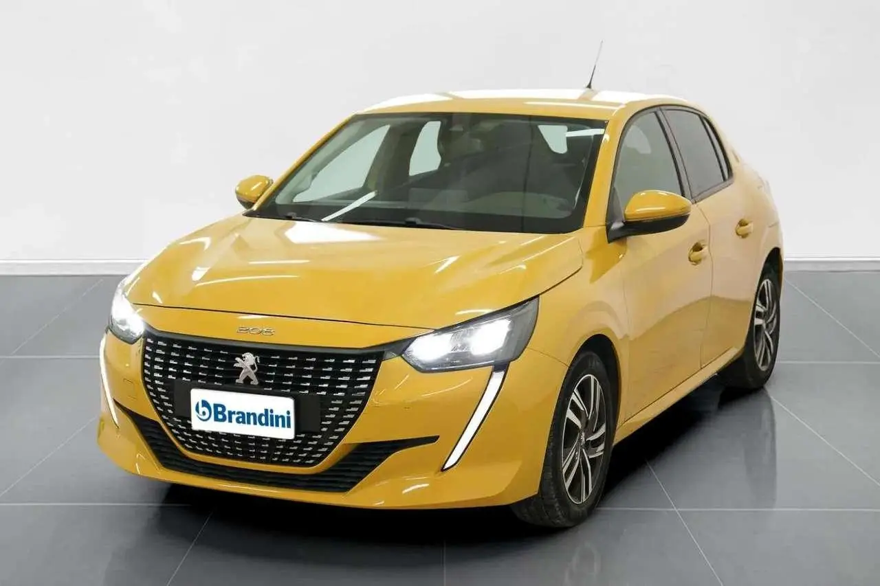 Photo 1 : Peugeot 208 2021 Essence