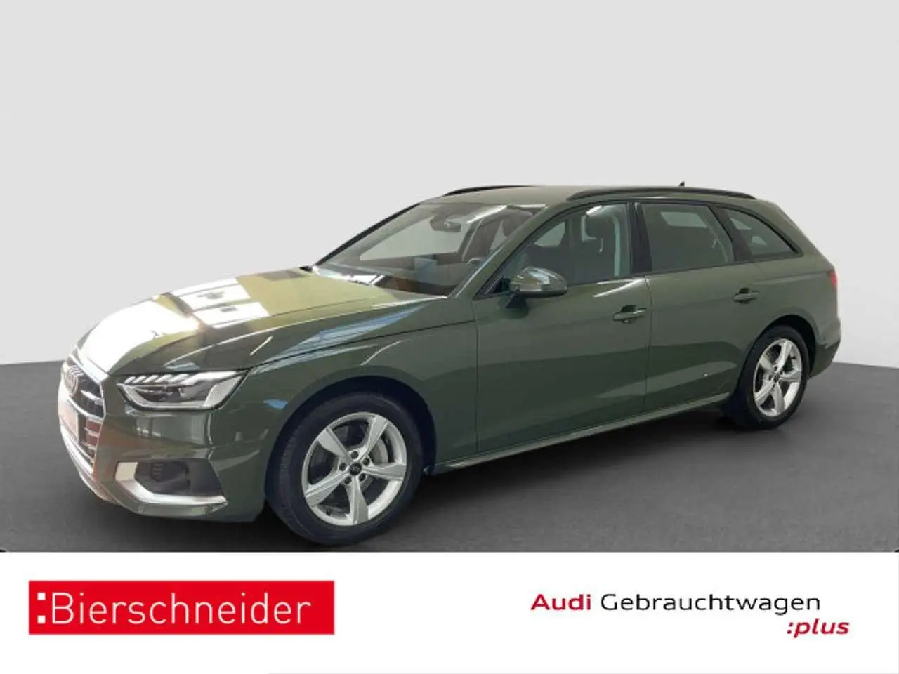 Photo 1 : Audi A4 2023 Essence