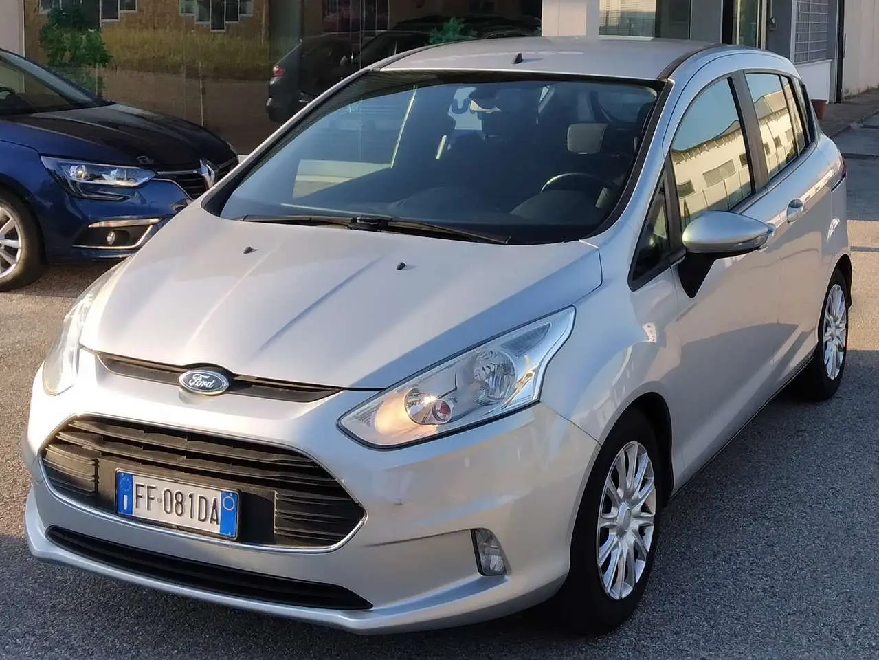 Photo 1 : Ford B-max 2016 LPG