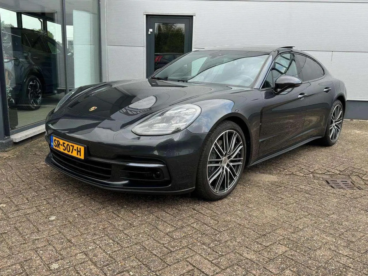 Photo 1 : Porsche Panamera 2016 Essence