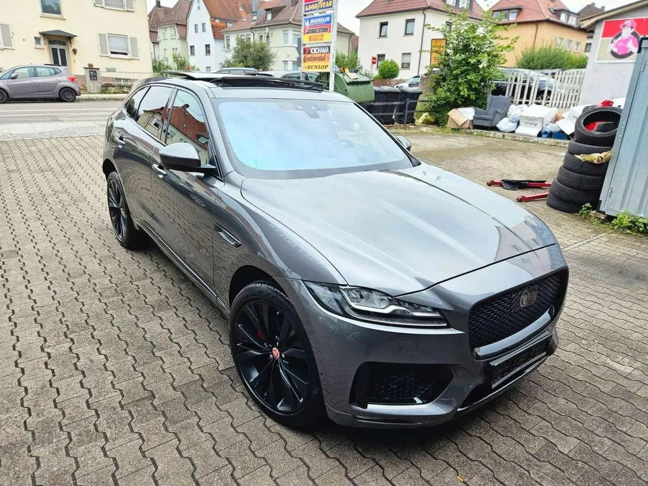 Photo 1 : Jaguar F-pace 2016 Essence