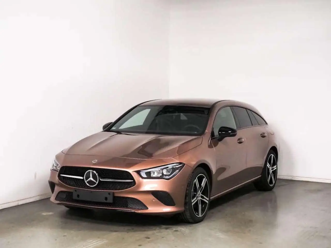 Photo 1 : Mercedes-benz Classe Cla 2023 Essence