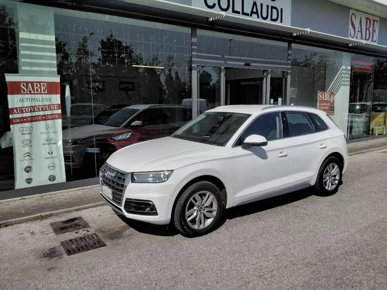 Photo 1 : Audi Q5 2020 Hybrid