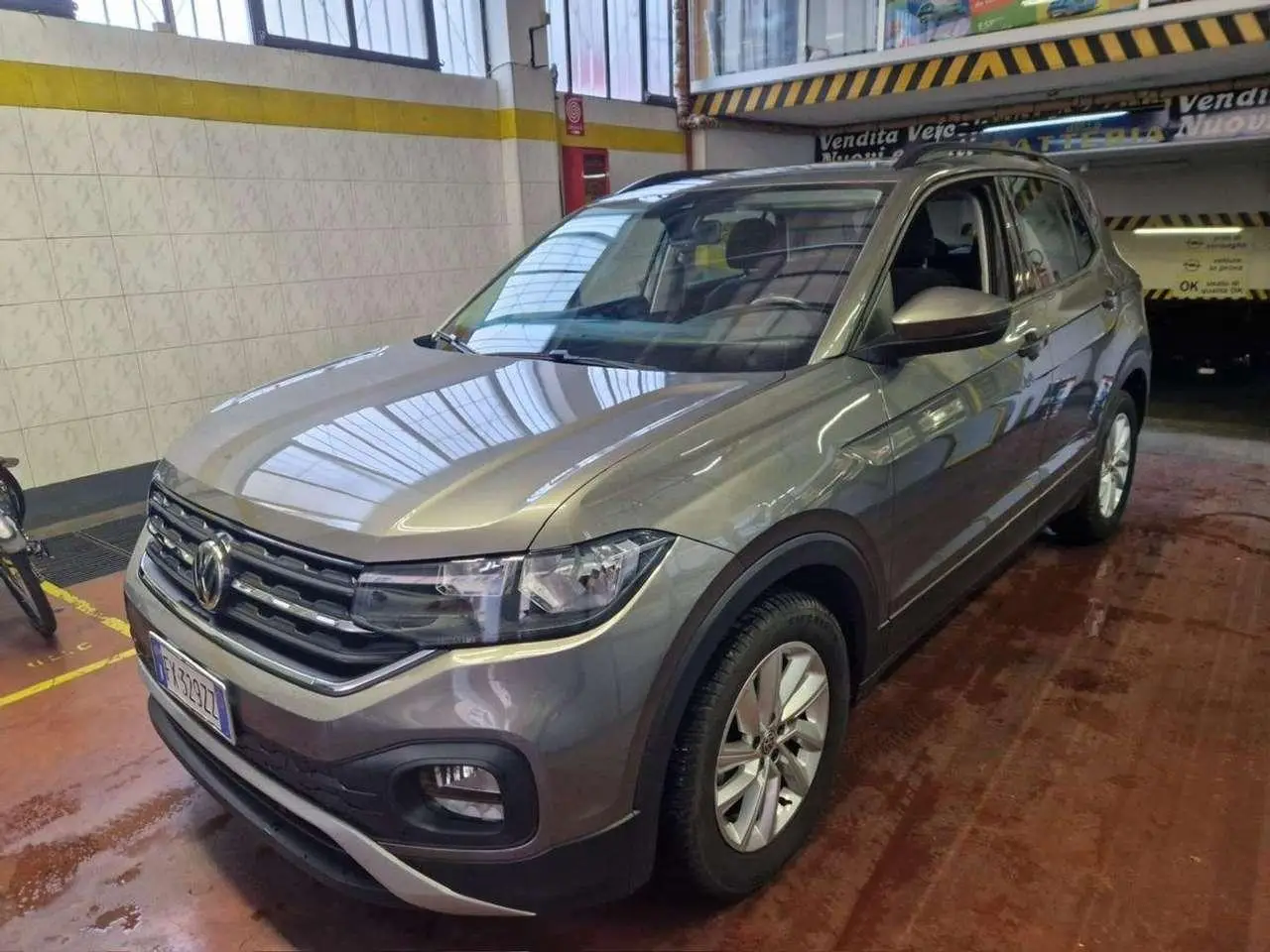 Photo 1 : Volkswagen T-cross 2019 Non renseigné