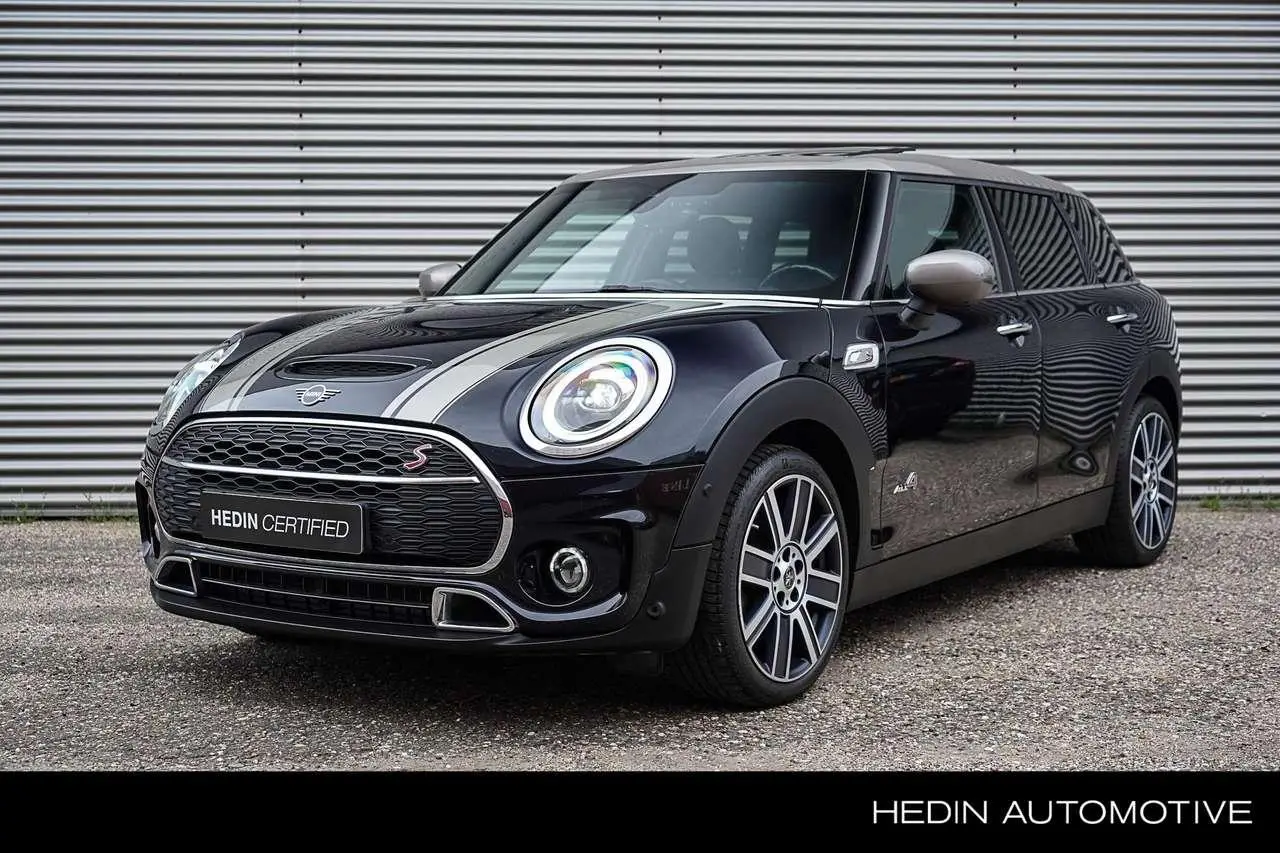 Photo 1 : Mini Cooper 2019 Petrol