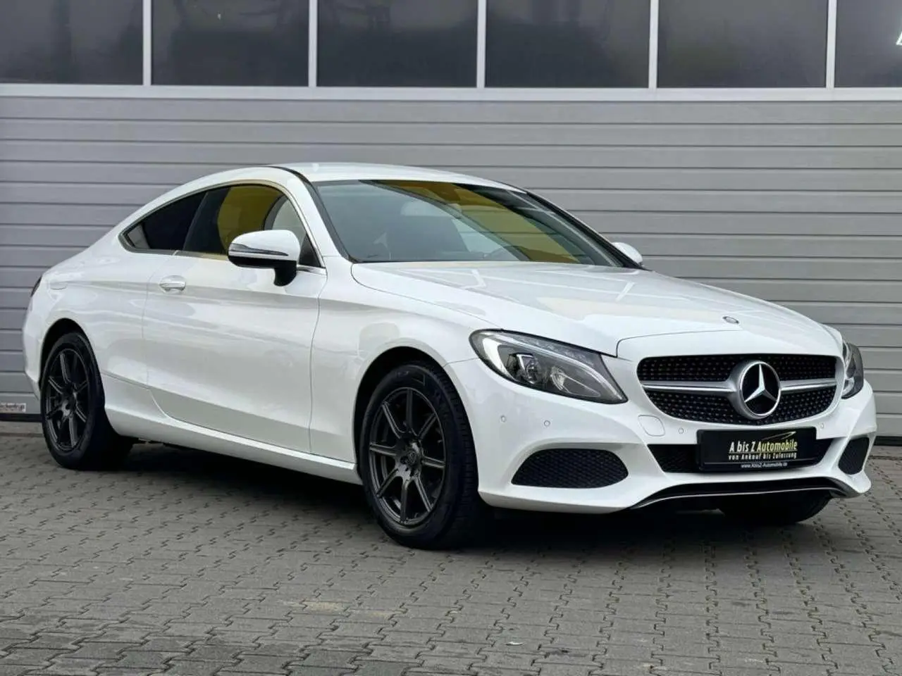 Photo 1 : Mercedes-benz Classe C 2016 Petrol